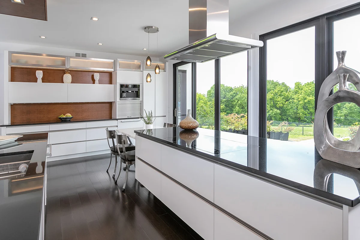 Kitchen project by The Cabinet Coach: White & Wood Modern Kitchen