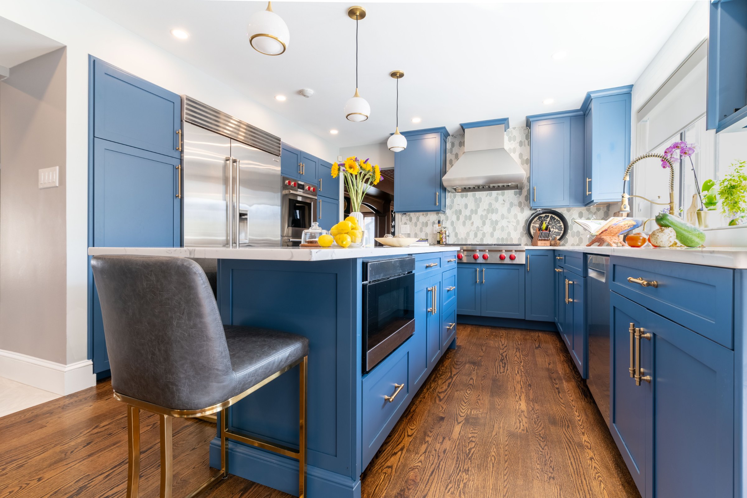 Kitchen project by The Cabinet Coach: Royal Blue Kitchen
